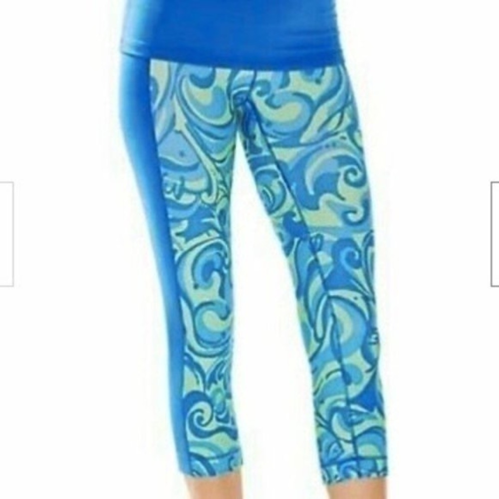 Lilly Pulitzer Luxletic Athletic I’m no Angel Capri leggings S